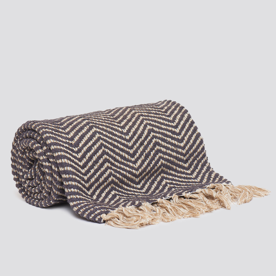 Chevron Alternate Pattern Throw with Fringe ends